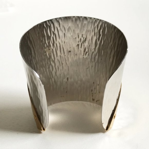 Vintage Napier Wide Hammered Runway Silver Tone Egyptian Revival Cuff Bracelet - Picture 6 of 12